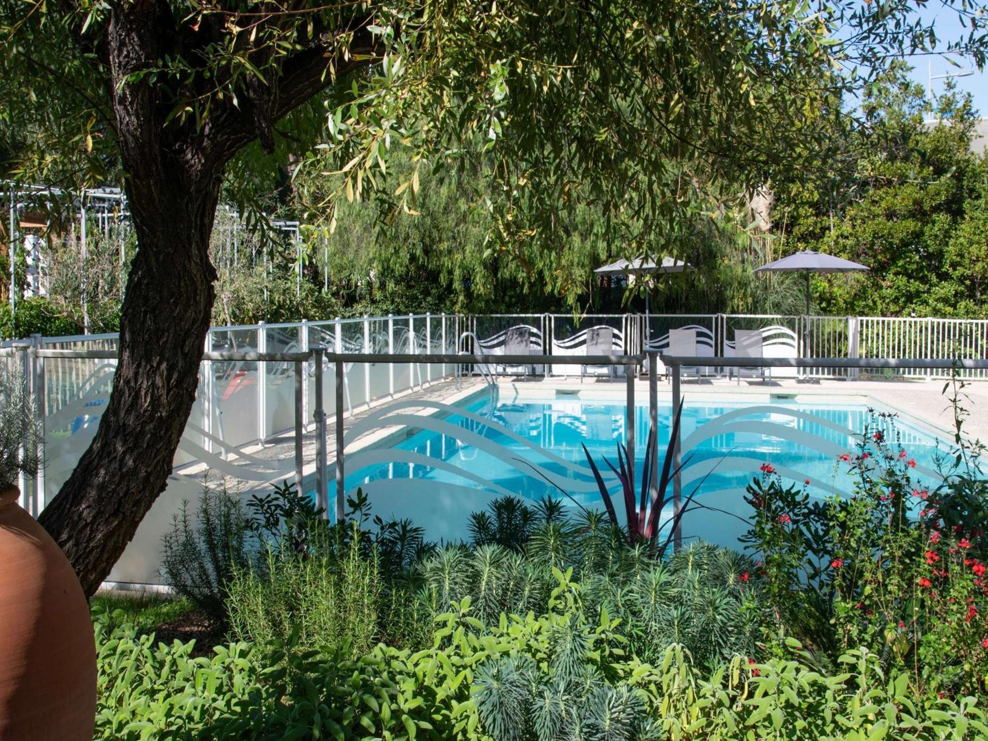 Novotel Nice Aéroport Cap 3000 Saint-Laurent-du-Var Esterno foto